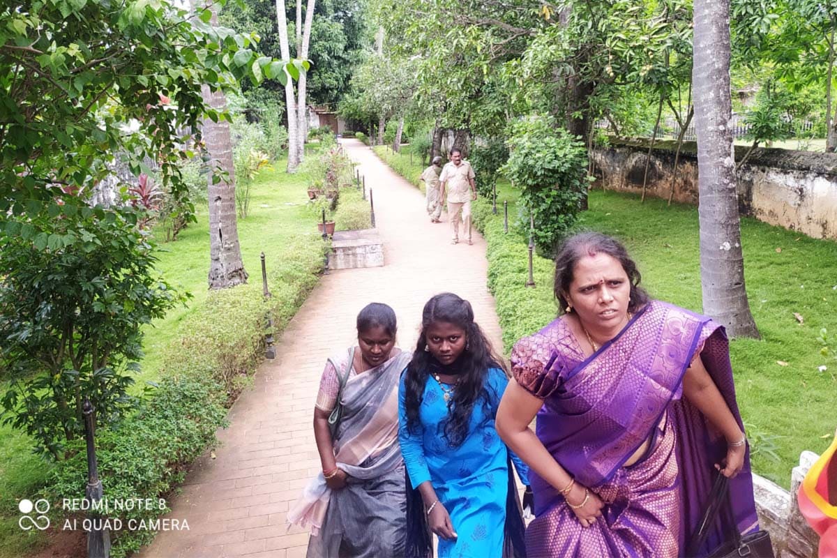 Best Couples Resorts in Paramakudi